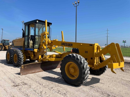 Dresser 850 Motor Grader