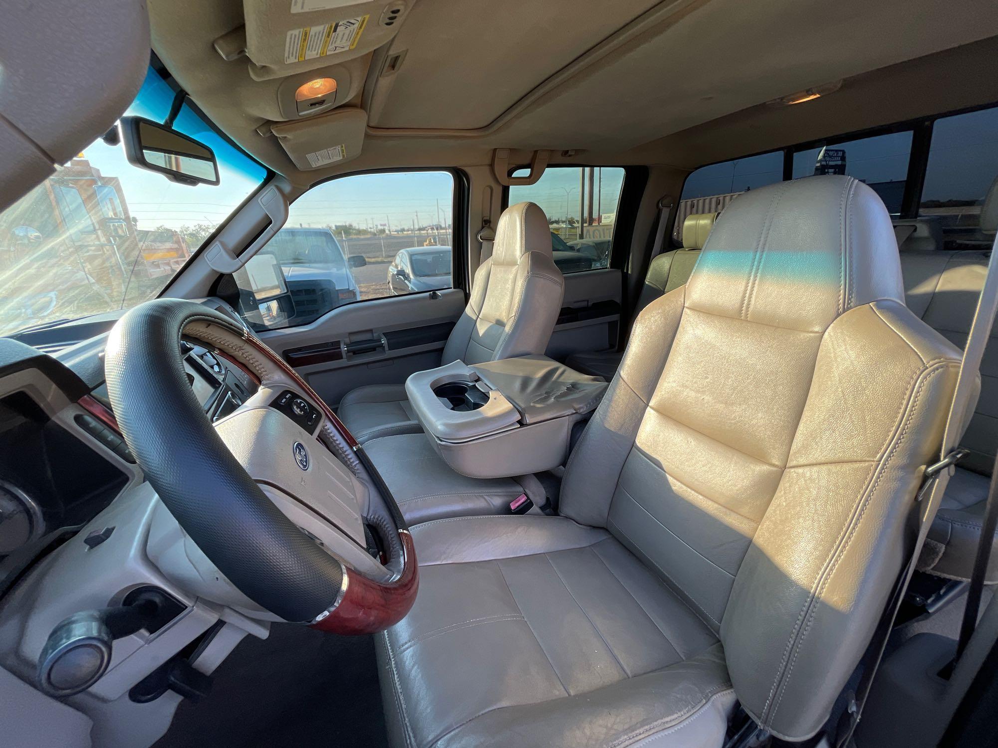 2010 Ford F-250 Lariat Super Duty Pickup Truck | Proxibid, image size:2000x1500