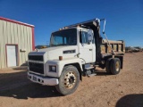 1995 Mack Dump Truck