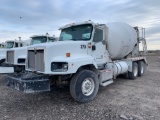 2003 International 5600i Concrete Mixer Truck