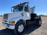 2000 International Navistar 8100 4x2 Day Cab Truck Tractor