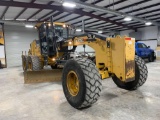 2011 John Deere 872GP Motor Grader