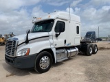 2013 Freightliner Cascadia Sleeper Truck Tractor