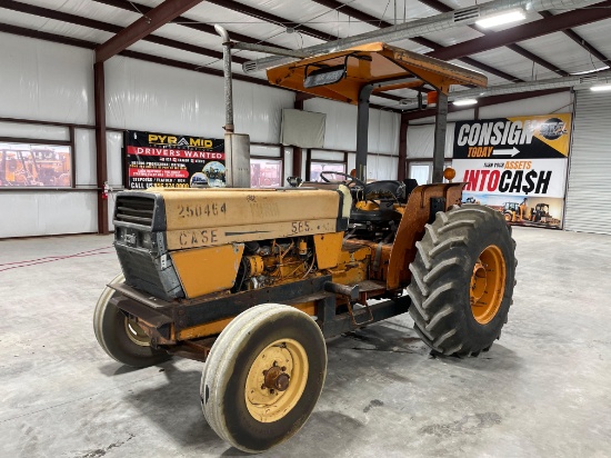 Case 585 Farm Tractor