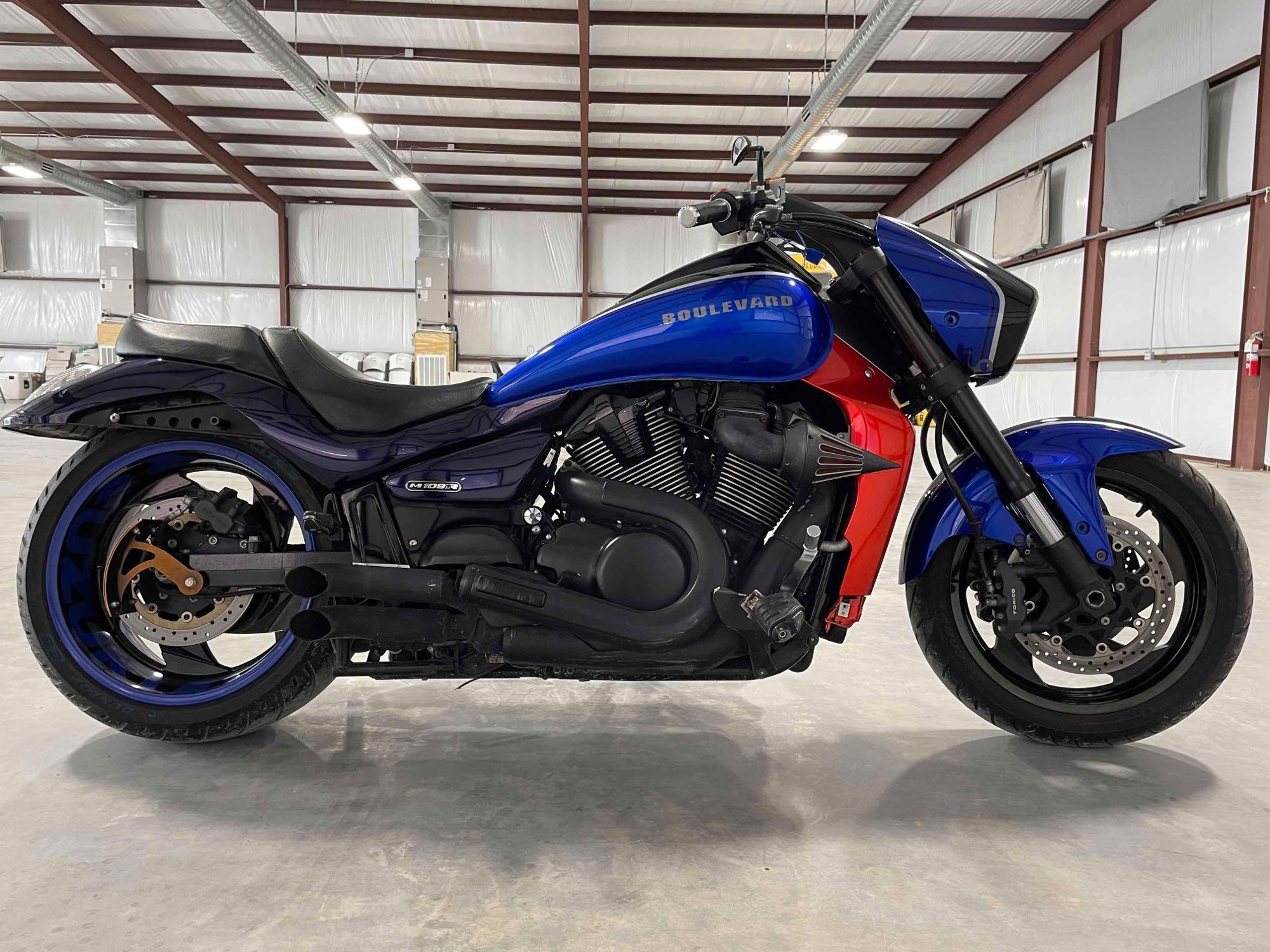 2016 top suzuki boulevard