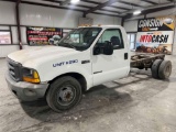 2000 Ford F450 Super Duty Cab Chassis Truck