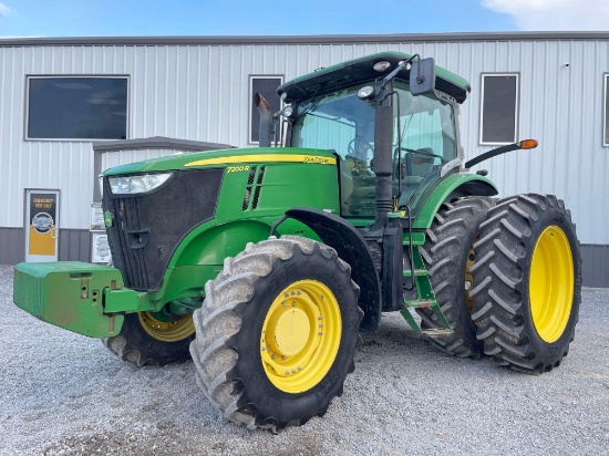 2012 John Deere 7200R Farm Tractor