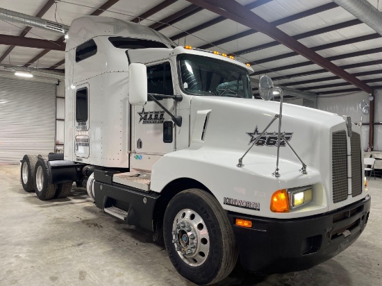 2006 Kenworth T600 Sleeper Truck Tractor