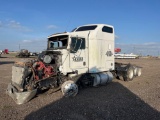 2005 Kenworth T800 Sleeper Truck Tractor