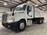 2016 Freightliner Cascadia Dump Truck