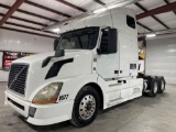 2015 Volvo VNL670 Sleeper Truck Tractor