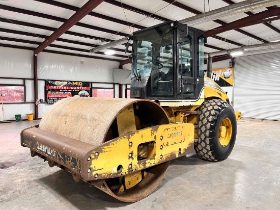 2005 Caterpillar CS-563E Single Drum Vibrating Roller