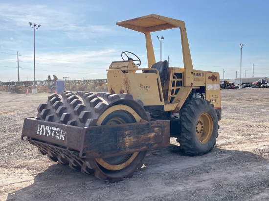Hyster C832A Padfoot Compactor