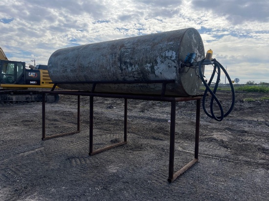 1000 Gallon Diesel Tank with Stand and Transfer Pump
