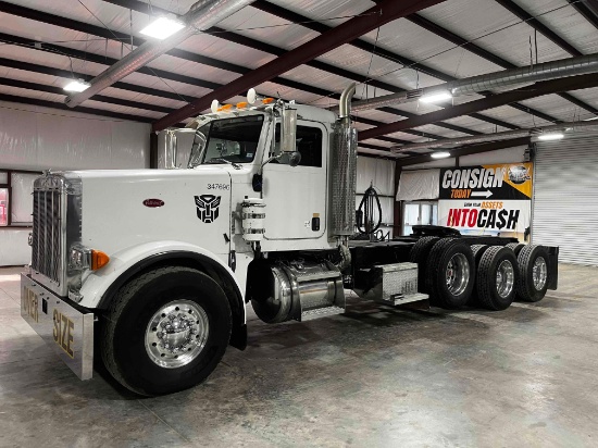 2005 Peterbilt 357 Heavy Haul...Day Cab Tuck Tractor