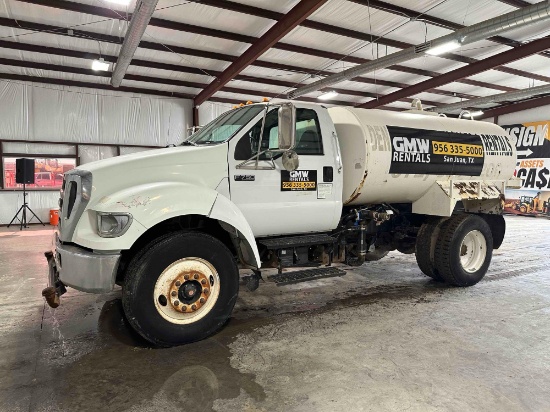 2007 Ford F750 Water Truck
