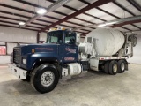 2001 Mack RD690S Mixer Truck