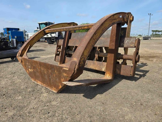 Pemberton Wheel Loader Forks with Top Clamp