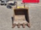 John Deere AT316557 18 Inch Bucket