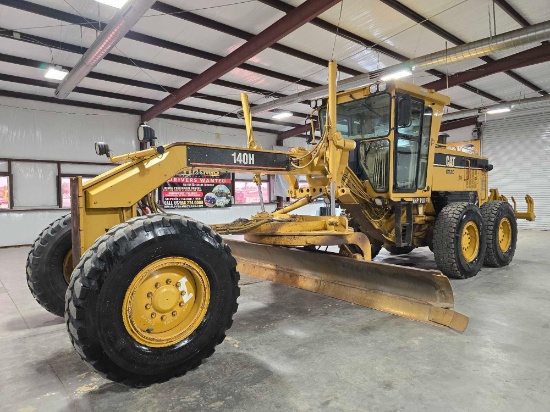 2002 Caterpillar 140H Motor Grader