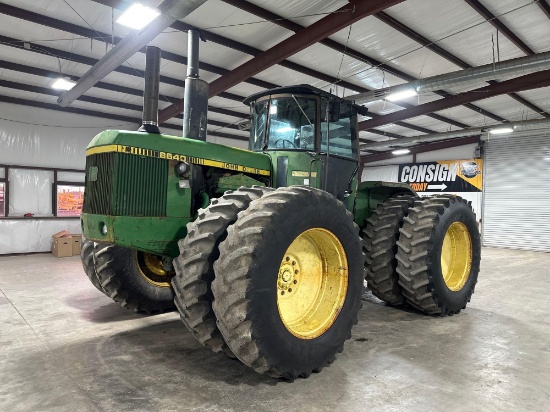 John Deere 8640 Farm Tractor