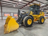 2022 John Deere 544 P-Tier Wheel Loader