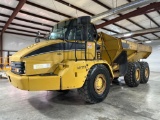 2006 Caterpillar 725 Articulated Dump Truck