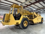1977 John Deere 762 Paddle Scraper