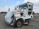 2005 Elgin Pelican Series p Street Sweeper
