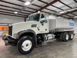 2014 Mack GU713 Water Truck