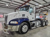 2015 Mack CXU613 Day Cab Truck Tractor