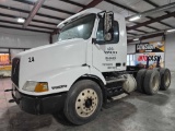 2003 Volvo Day Cab Truck Tractor