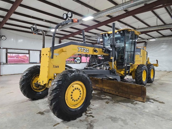 2009 John Deere 772G Motor Grader
