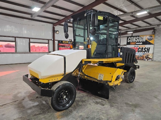 2017 Laymor SweepMaster SM 450-ST Sweeper