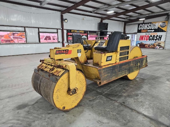 Hypac C330B Smooth Drum Roller