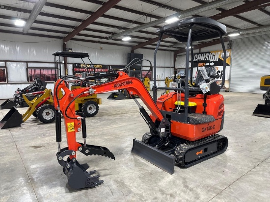 NEW/UNUSED Agrotk QK18K-C Mini Excavator