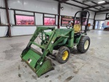 John Deere LV4100 Utility Tractor