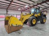 2016 Komatsu WA380-8 Wheel Loader