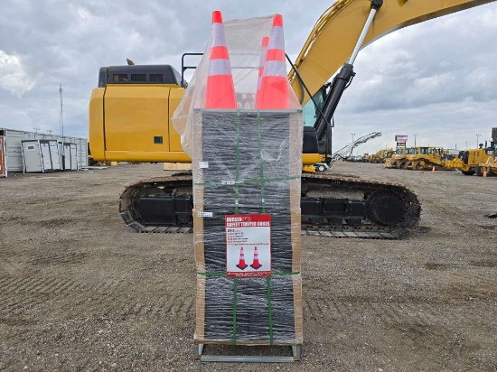 NEW/UNUSED Qty of 250 Safety Highway Cones