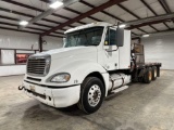 2009 Freightliner Columbia 120 Flatbed Truck