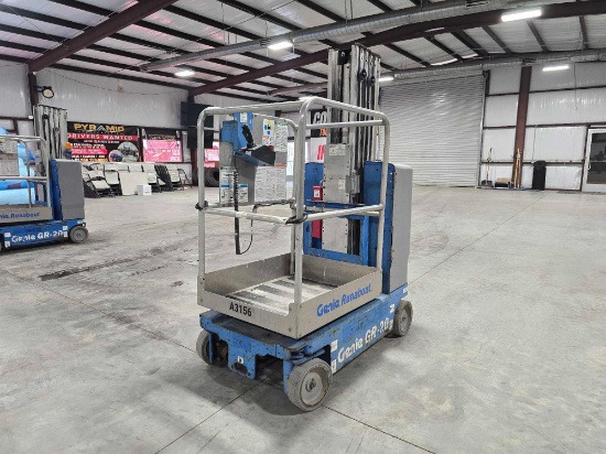 2012 Genie GR20 Runabout 20 Foot Electric Vertical Mast Lift