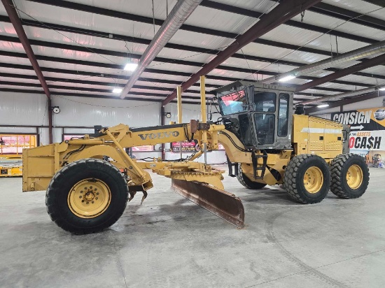 2001 Volvo G710VHP Motor Grader