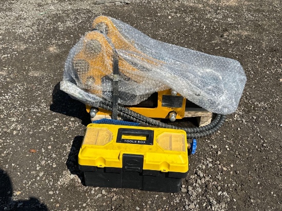 NEW/UNUSED 2025 SB05 Excavator Hydraulic Breaker