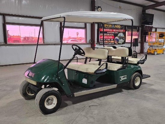 E-Z-GO TXT Shuttle TXT 6G Golf Cart