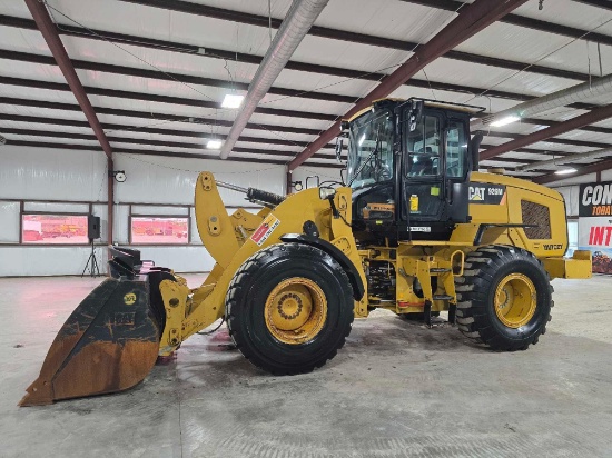2017 Caterpillar 926M Wheel Loader