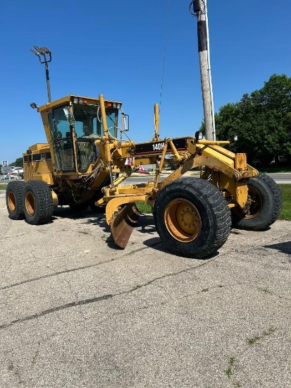 1998 Caterpillar 140H Motor Grader