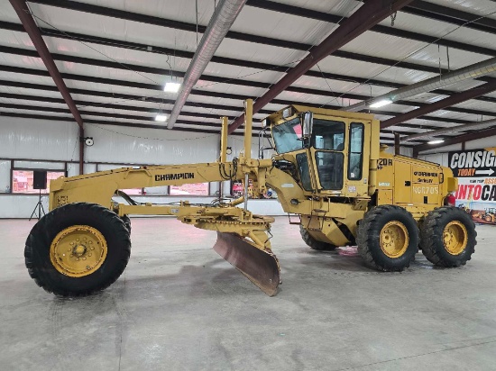 1995 Champion 720A VHP Series IV Motor Grader