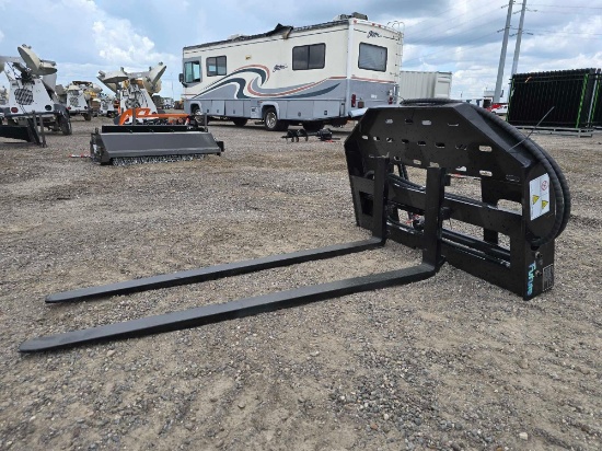 NEW/UNUSED 2025 FUTURE Mini Skid Steer Forks.