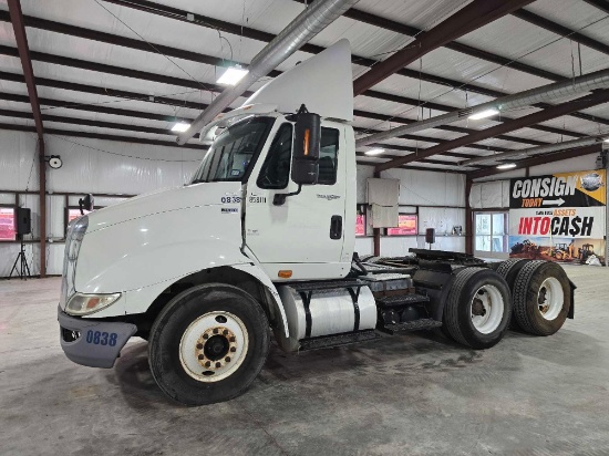 2013 International TranStar 8600 Day Cab Truck Tractor