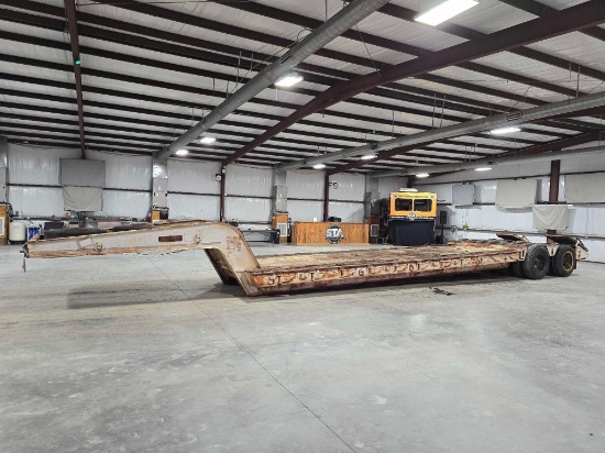 1972 33 Foot Lowboy